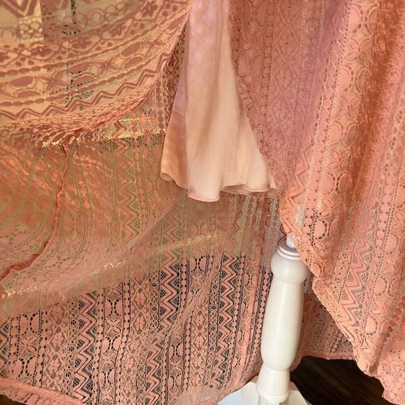 Aqua Pink Lace Hi Low Faux Wrap Dress, Size Small - Picture 6 of 16